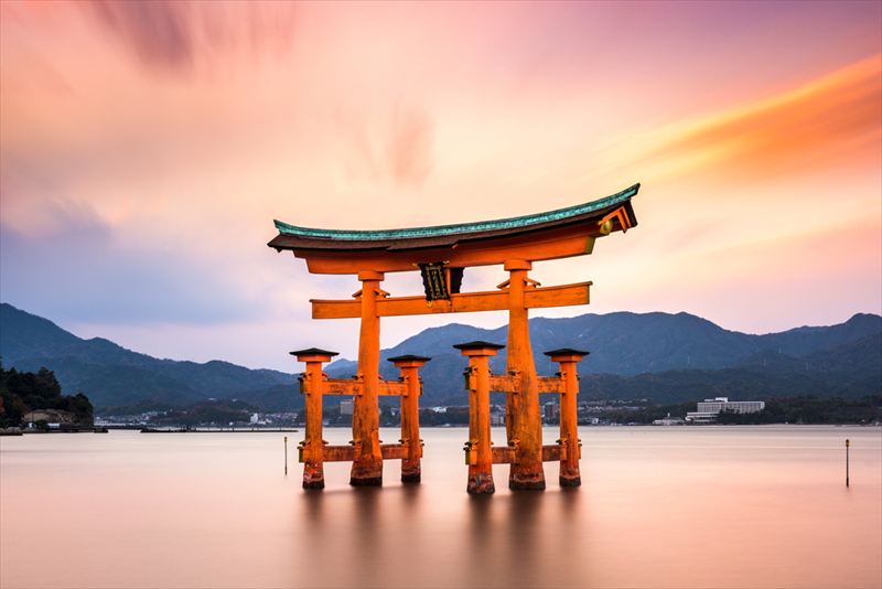 広島県の平均年収や生涯賃金 年齢別年収推移 職業別年収 年収ガイド 広島県の平均年収や生涯賃金 年齢別年収推移 職業別年収 年収ガイド