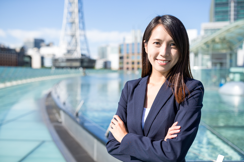 高等学校教員の年収 厚労省発表 ボーナス 都道府県別 年齢別年収推移がわかるページ 年収ガイド